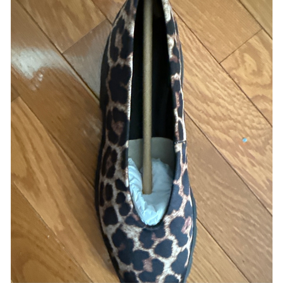 Women's Katy Perry Leopard Print Slip-On Flats 5 Brown Black - Picture 2 of 5